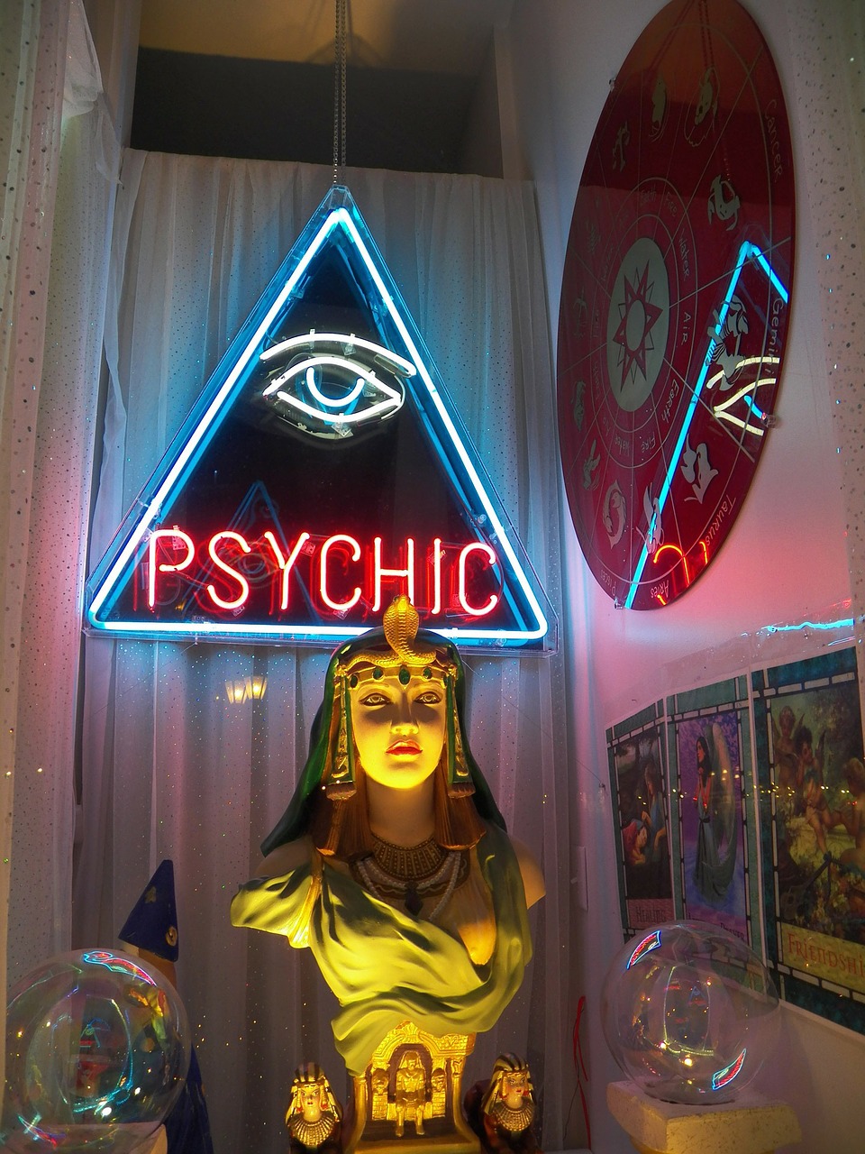 What Should You Expect From a Psychic Fair? The Psychic Power Network®
