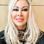 Psychic Readings by Robin Hollister